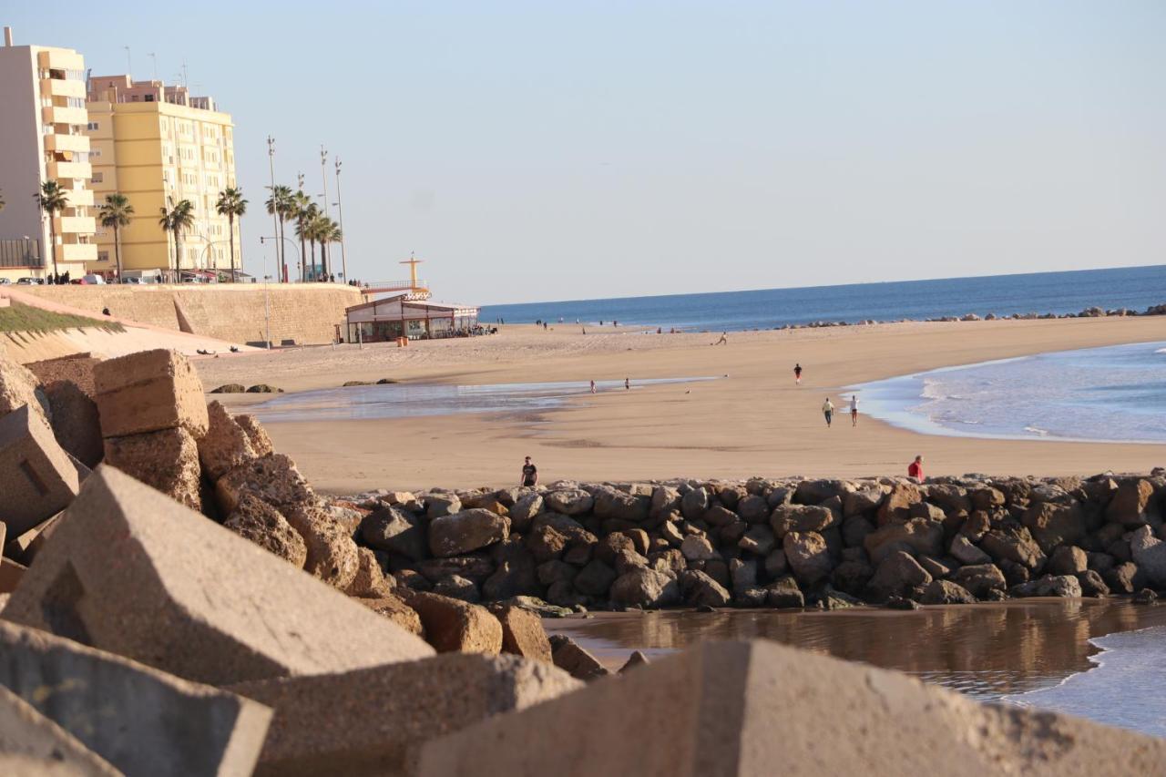 Apartamento Del Rio Playa Cadiz Exterior photo